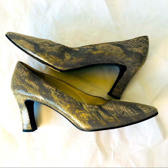 Stuart Weitzman Metallic Pumps - Picture 2 of 12